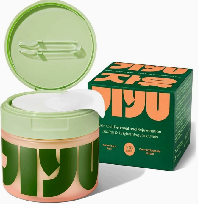 Wrinkle Minimizing Toner Pads for Smooth Glowing Skin